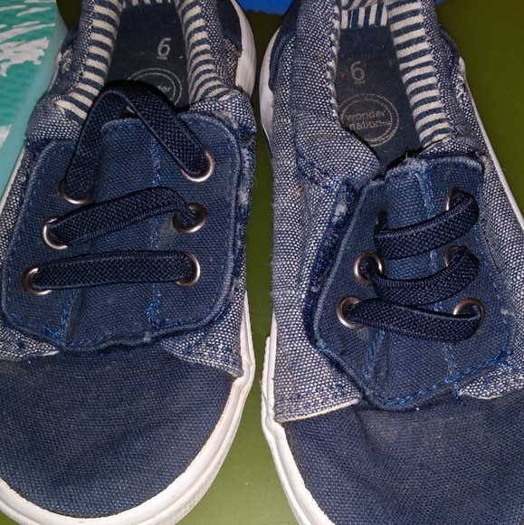 Toddler shoes - Picture 3 of 5